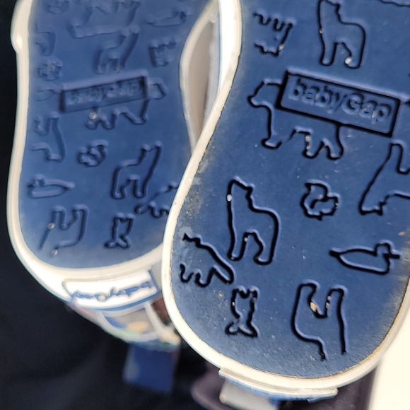 ✅️3/40$ BABY GAP high top shoe - Picture 6 of 8